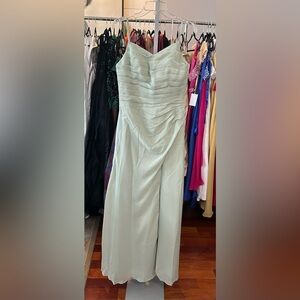 Women’s size 8 Mint Green Strapless Dress